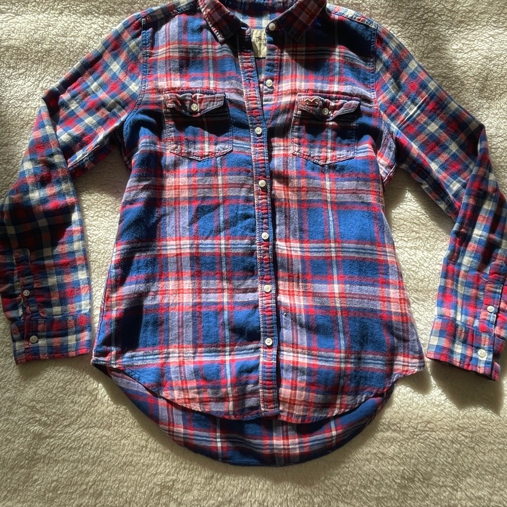 Hollister flannel 🌿 - Picture 3 of 6